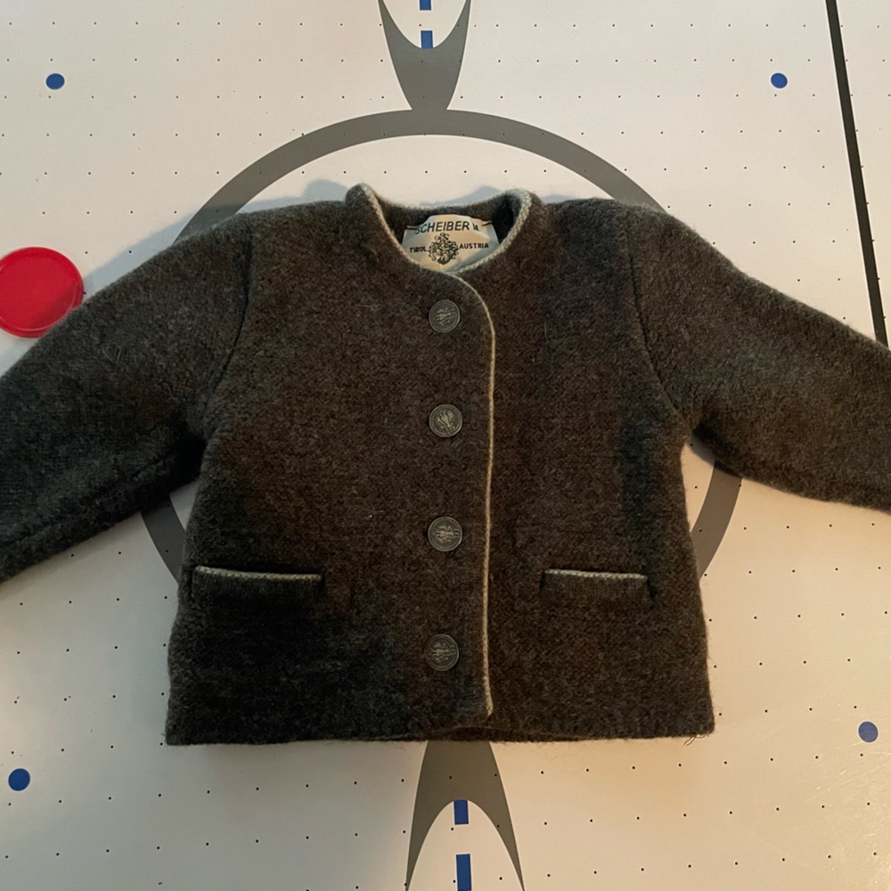 Stunning like new Scheiber M Tirol Austria wool sweater size 104